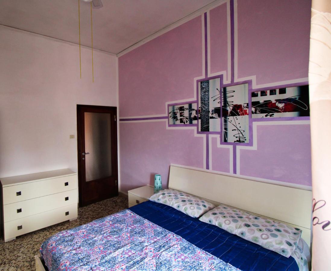 سيينا The House To The Walls المظهر الخارجي الصورة